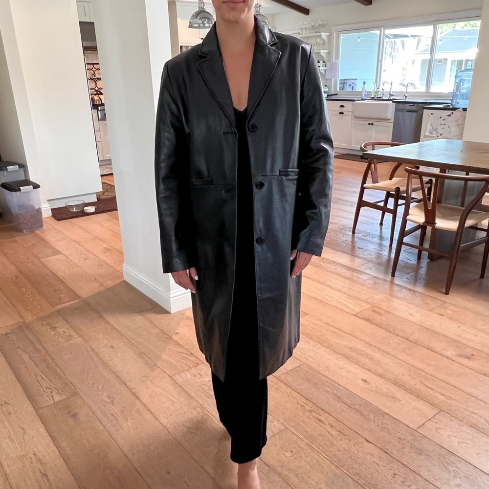Brand NEW along leather vintage Liz coat